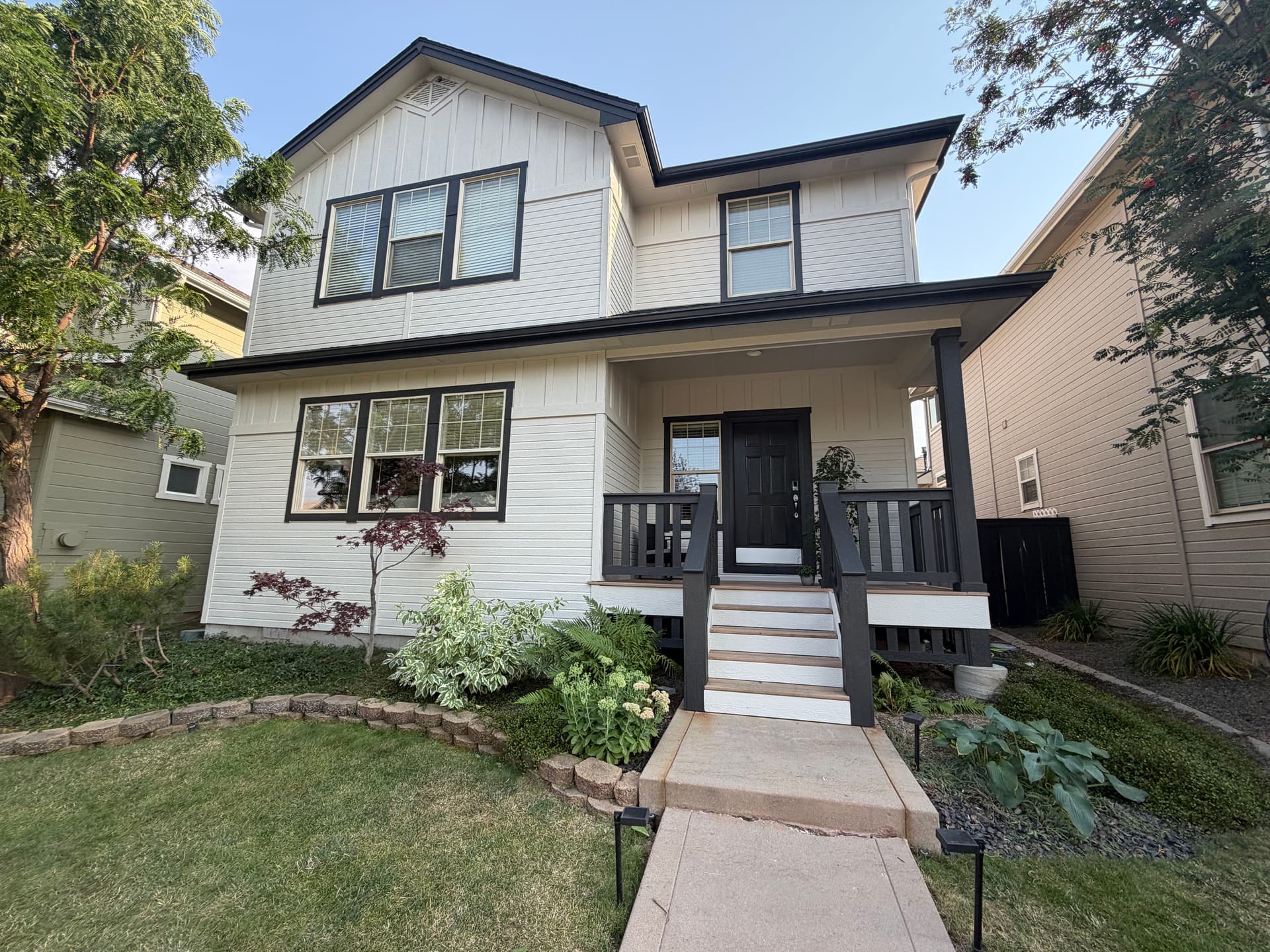 Gallery photos for Exterior Painting Before and After That Speaks for Itself: Image #1