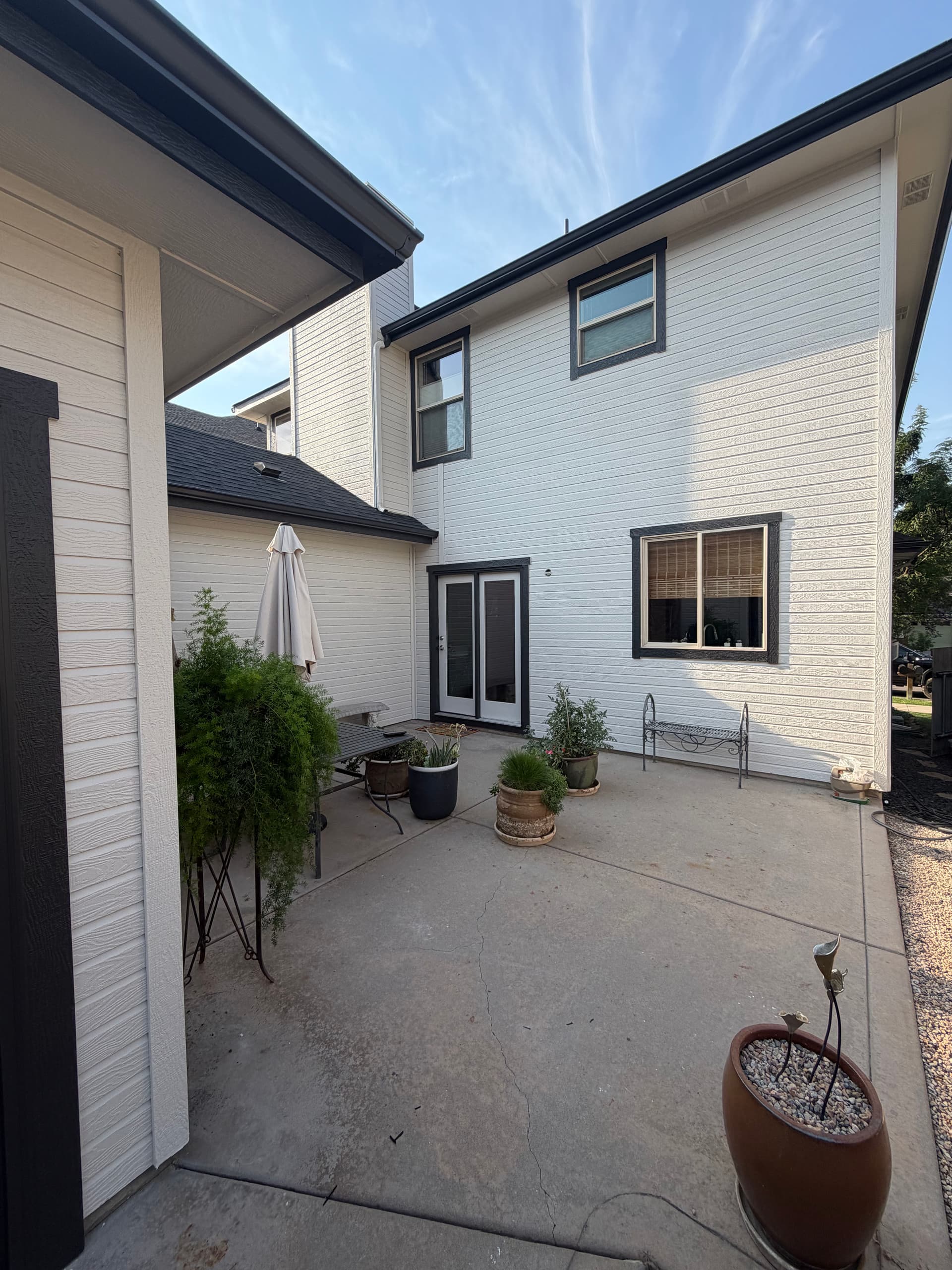 Gallery photos for Exterior Painting Before and After That Speaks for Itself: Image #4