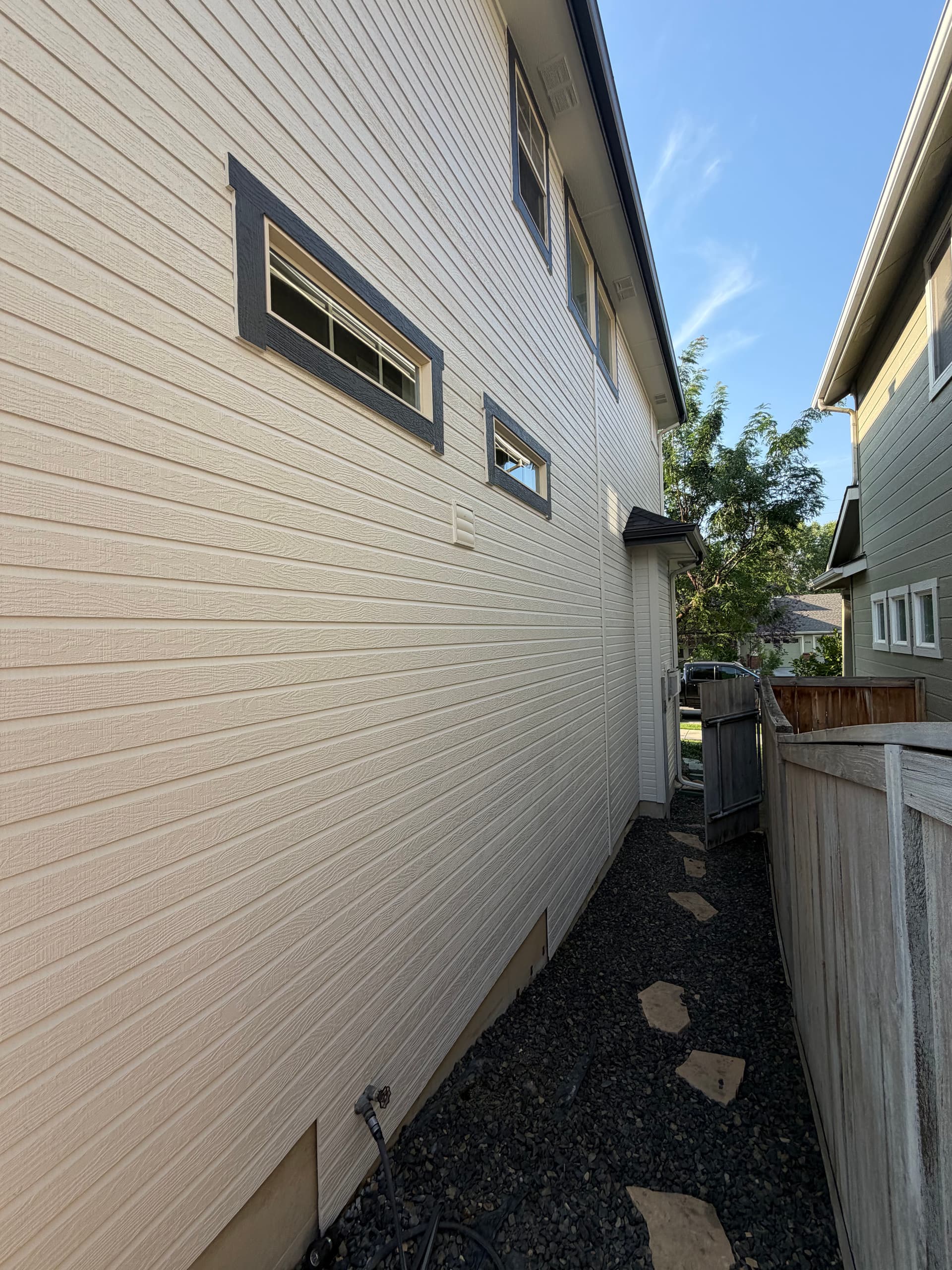 Gallery photos for Exterior Painting Before and After That Speaks for Itself: Image #5