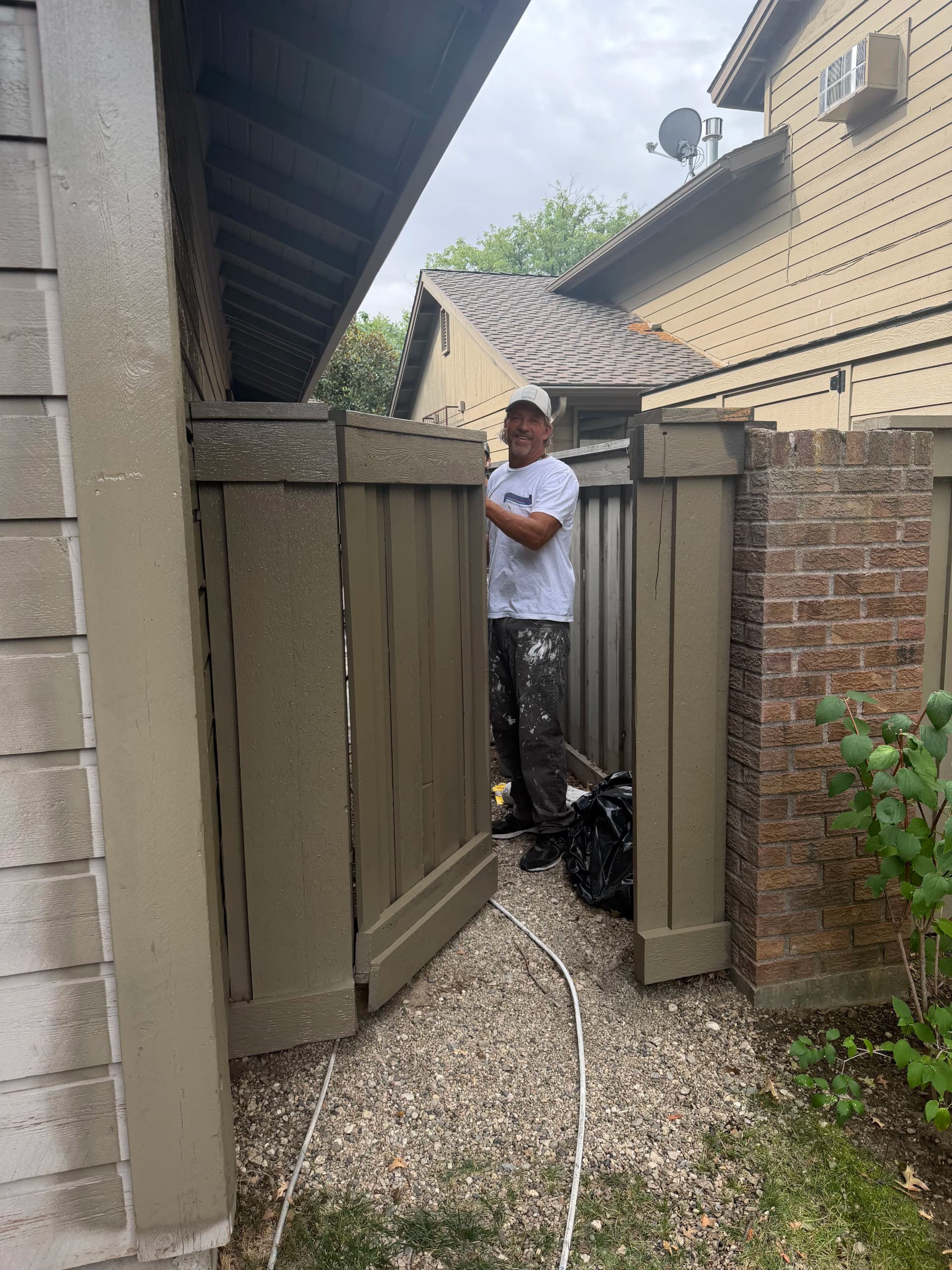 We're Hiring Experienced Painters to Join Our Crew image
