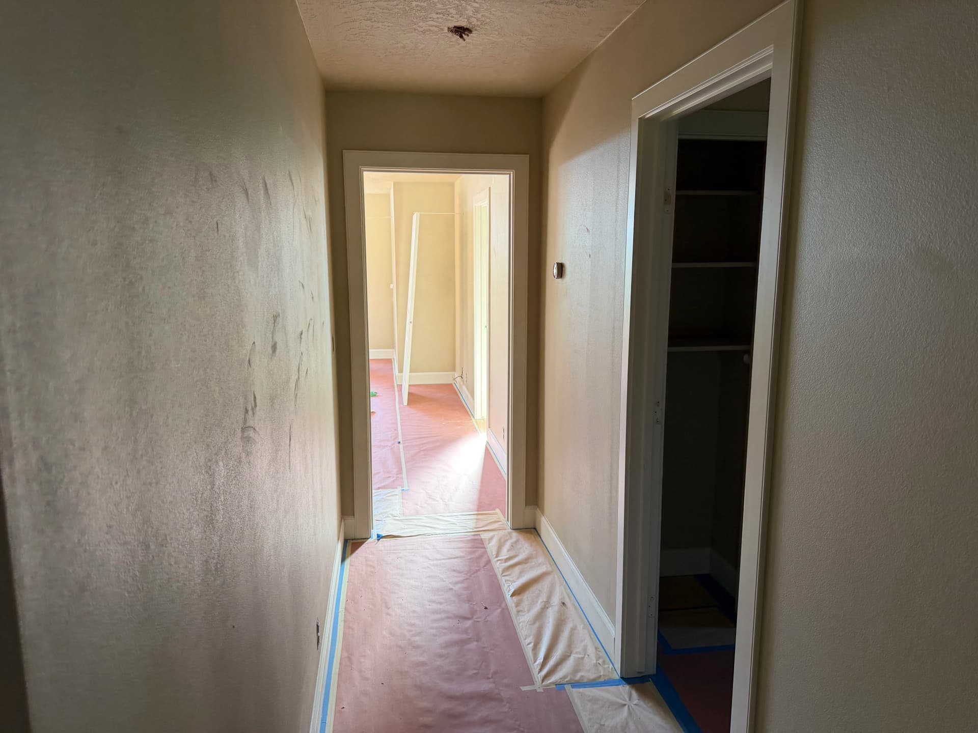 Gallery photos for Interior Painting Prep Done Right in Eagle: Image #3