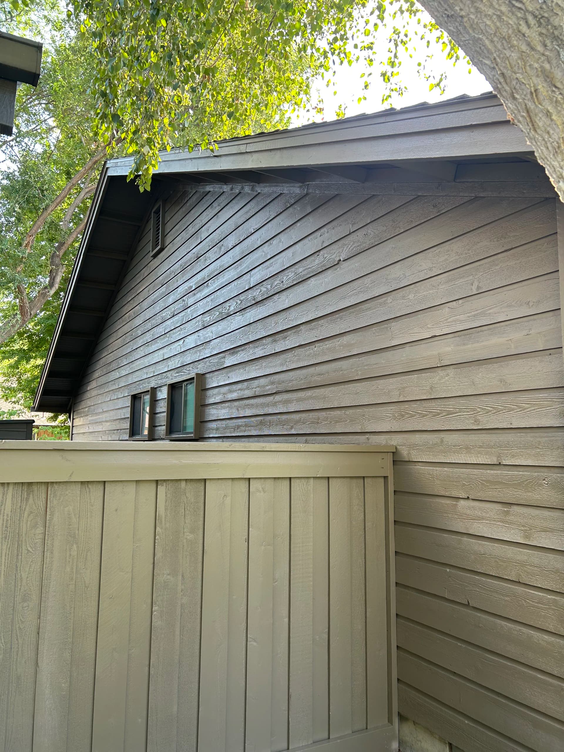 Gallery photos for Full Exterior Paint Job With Two Coats Done Right: Image #2