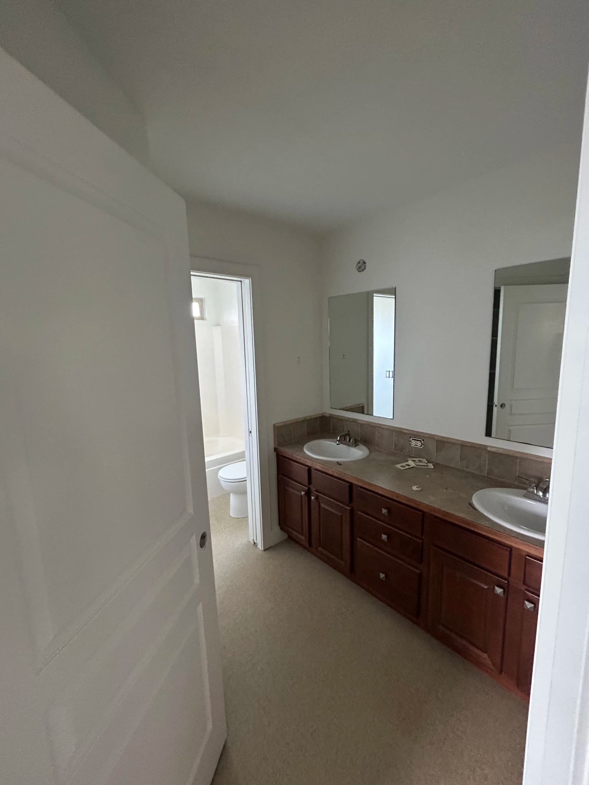 Gallery photos for Fresh Interior Paint Wrap in Eagle Idaho: Image #2